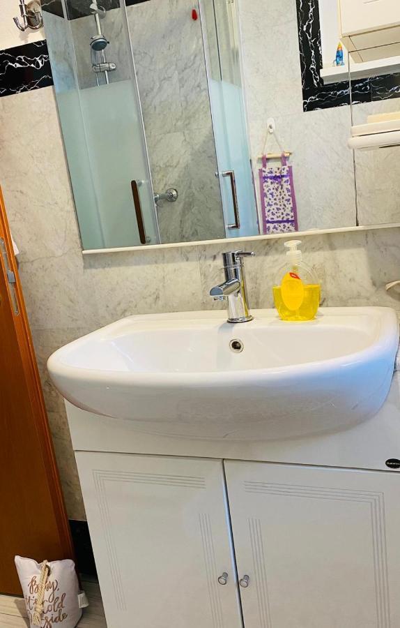 Myhouse Apartment Sulzano Bagian luar foto